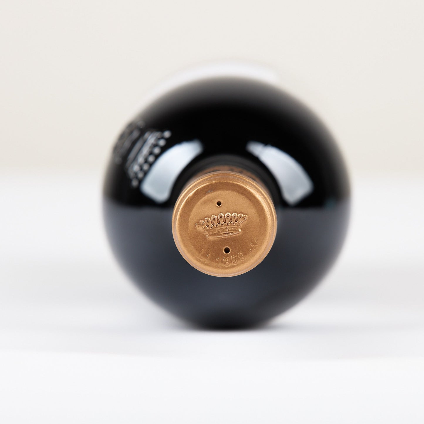 Goldene Banderole, Ansicht von oben, Kronenemblem als Verzierung