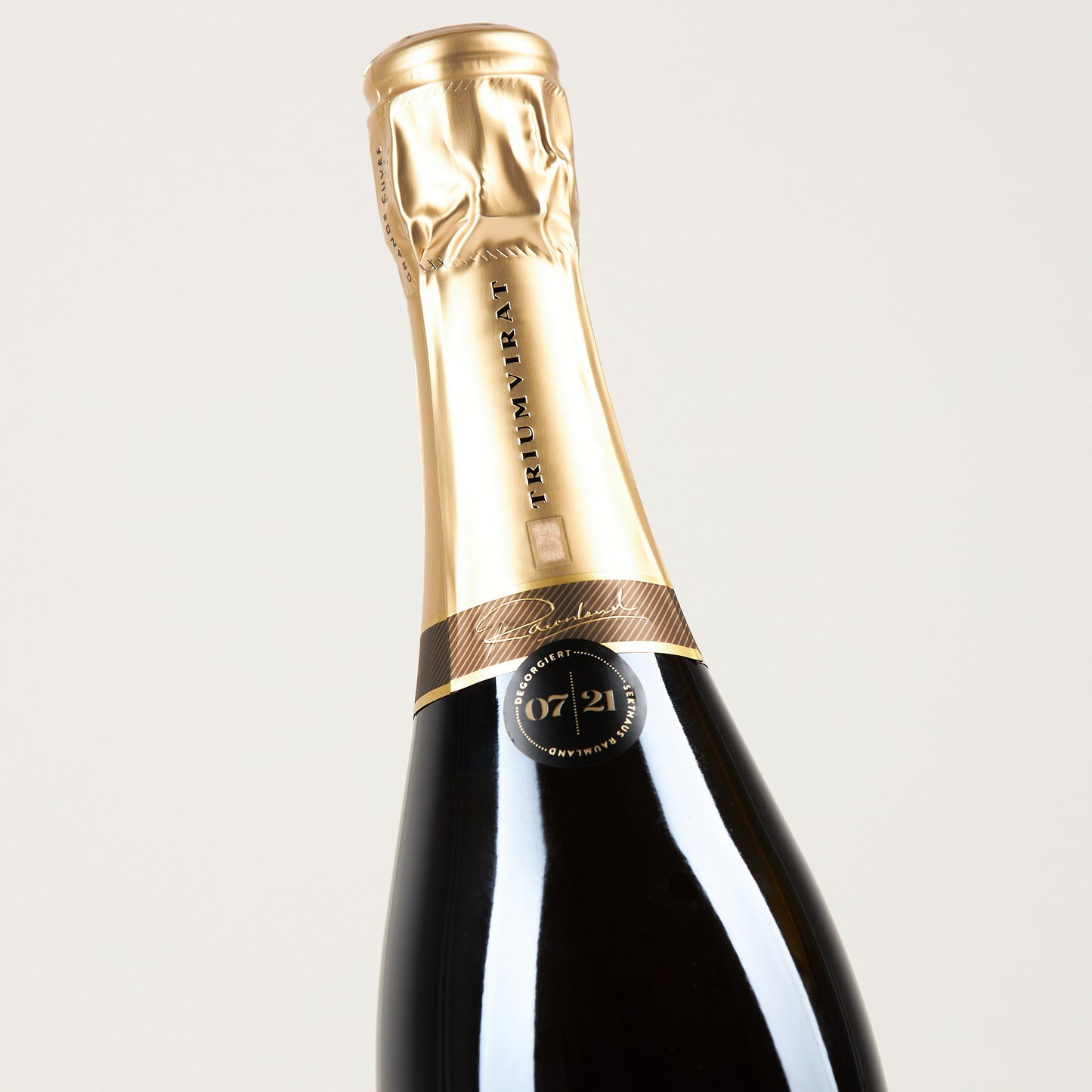 Der Schaumwein Triumvirat Grande Cuvée von Raumland