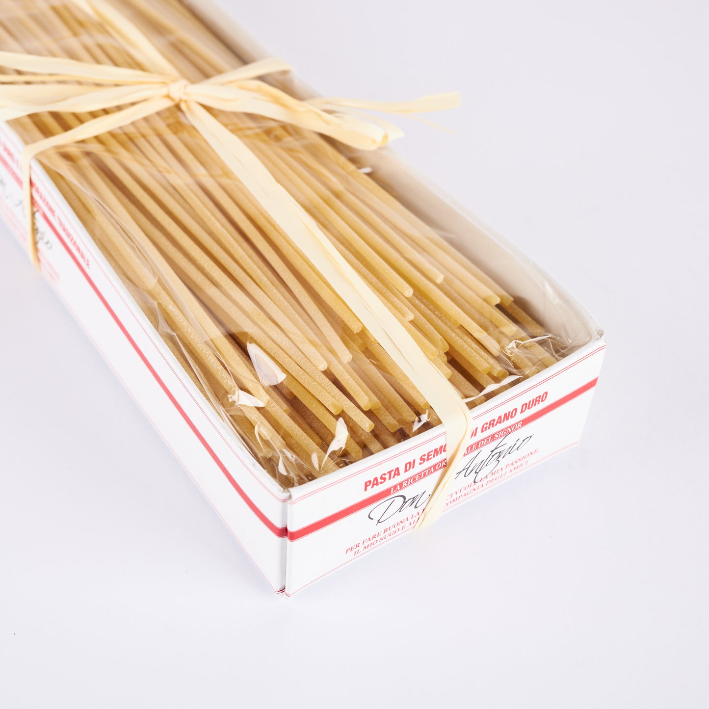 Don Antonio Spaghetti als Geschenk verpackt